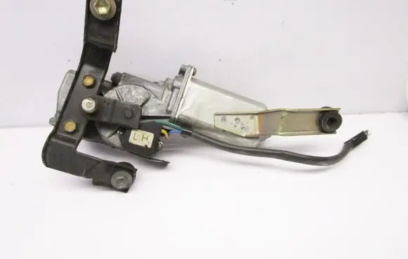 Toyota Camry Rear window wiper motor