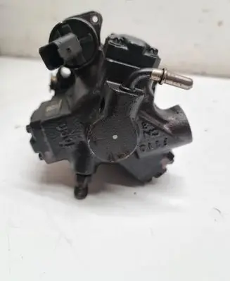 Volvo S40, V40 Fuel injection high pressure pump A2C20003791