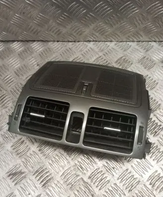 Toyota Auris 150 Dash center air vent grill