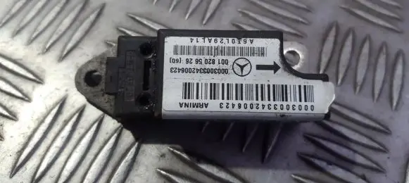 Mercedes-Benz E W210 Airbag deployment crash/impact sensor 0018205626