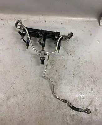 Audi Q7 4M Fuel main line pipe 06E133682C 06E133681L 06E906031