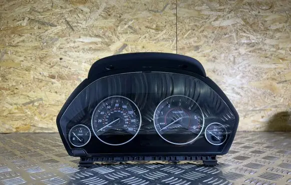 BMW 4 F32 F33 Speedometer (instrument cluster) 9232895 9379985 30262834