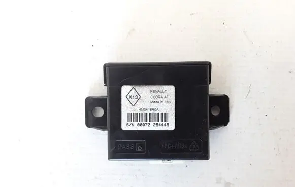 Renault Megane III Alarm control unit/module 4M5418R0A