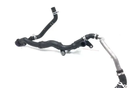 Engine coolant pipe/hose