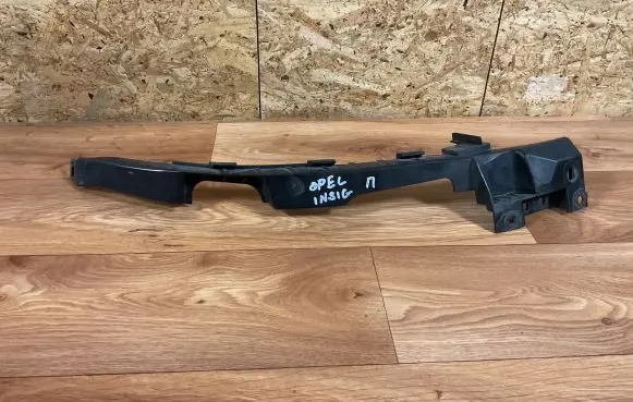 Opel Insignia A Headlight/headlamp mounting bracket 13250571
