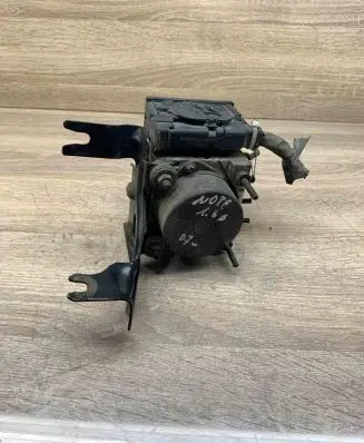 Nissan Note (E11) ABS Pump 0265281732