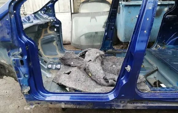 Ford Grand Tourneo Connect Sill