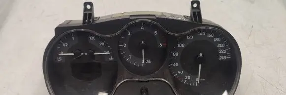 Seat Leon (1P) Speedometer (instrument cluster) 1P0920823F