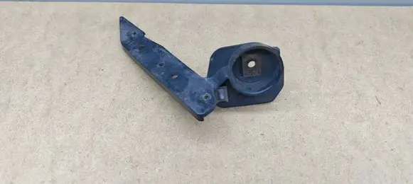 BMW 3 E90 E91 Headlight/headlamp mounting bracket 7136827