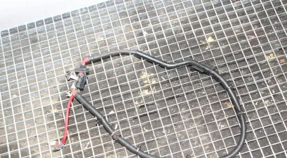 Land Rover Range Rover Sport L320 Positive cable (battery) 580600001