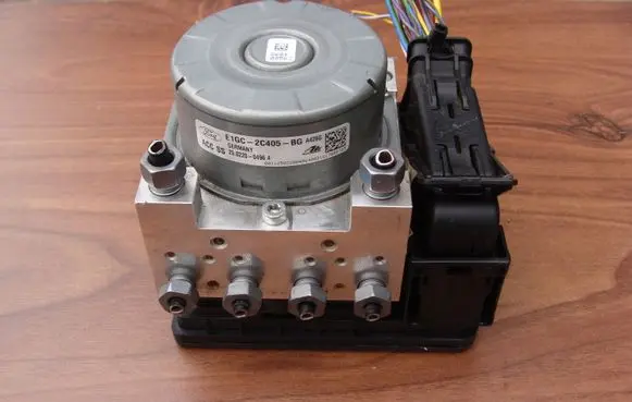 Ford S-MAX ABS Pump E1GC2C405BG