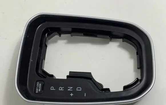 Hyundai i30 Gear shift selector indicator K5HPD82212 C1610210195