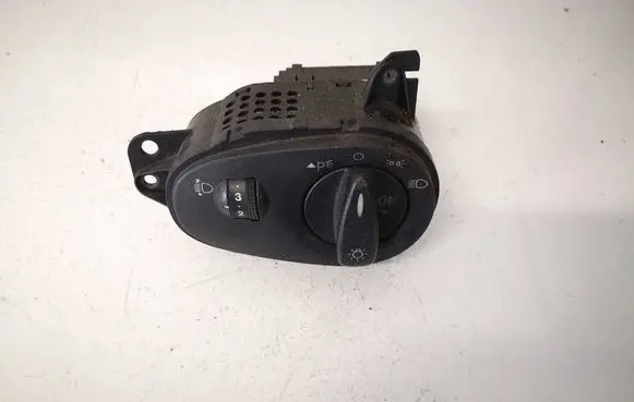Ford Focus Light switch 98AG13A024HF 04052573