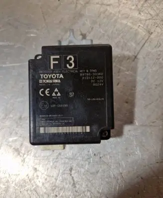 Toyota Camry VIII XV70 Other control units/modules 897B033360 61G112000 10R059198