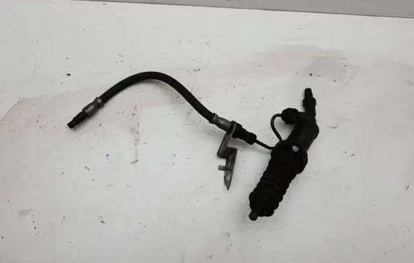 BMW 2 F22 F23 Clutch master cylinder 6795711 21526795711