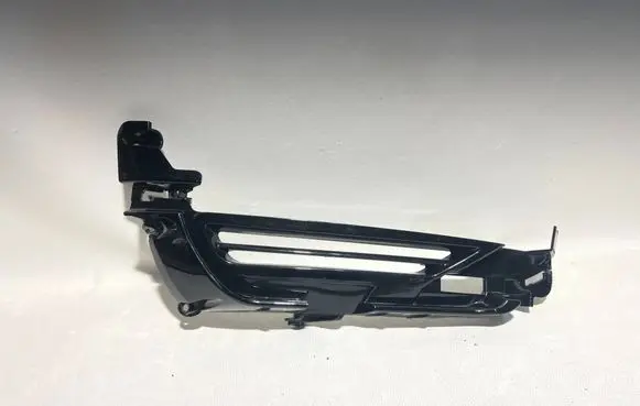 Volvo XC90 Front bumper lower grill 31663509