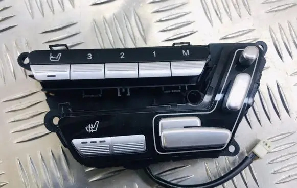 Mercedes-Benz S W221 Seat control switch A2218700558