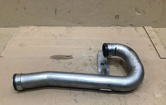 Nissan Qashqai EGR valve line/pipe/hose 506623