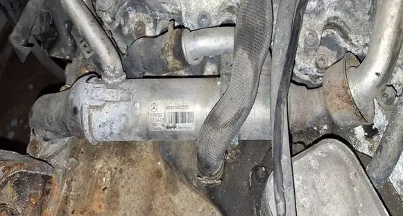 Mercedes-Benz B W245 EGR valve cooler A6401400575
