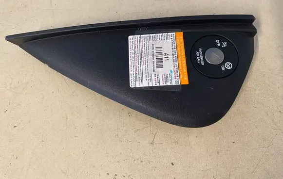 KIA EV6 Dashboard side end trim 84781CV900