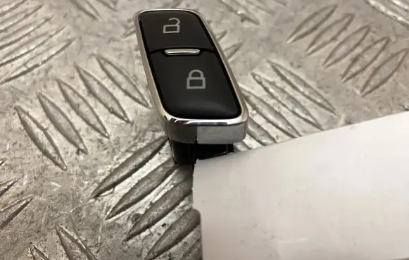 Ford Mustang VI Central locking switch button BB5T14017 BB5T14017CCW SANDD4841AEP