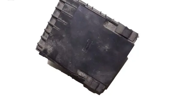 Volkswagen Caddy Fuse module 1K0937132F