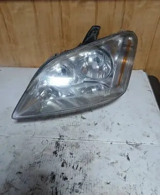 Ford C-MAX I Headlight/headlamp 3M5113006AH EE27060001