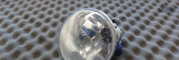 Toyota Yaris Front fog light 90008495