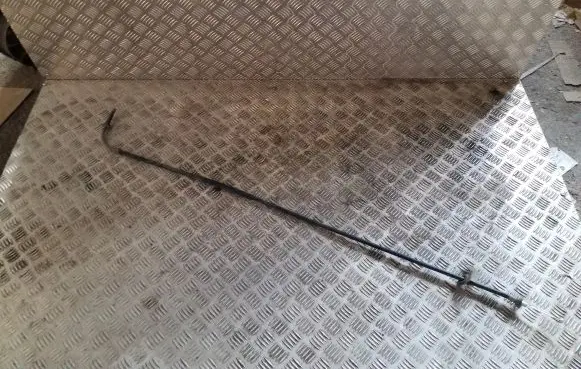 Handbrake/parking brake wiring cable
