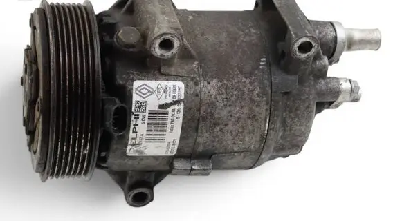 Renault Scenic II - Grand scenic II Air conditioning (A/C) compressor (pump) 8200678499