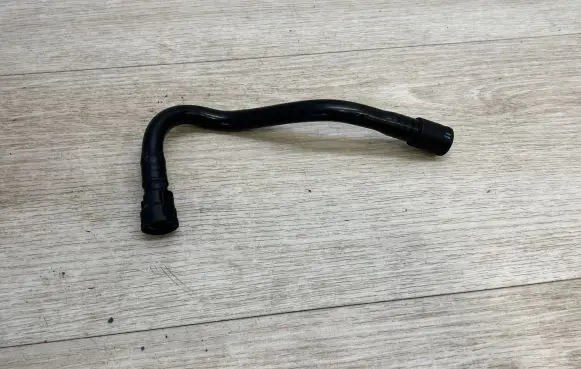 Volkswagen Touareg II Vacuum line/pipe/hose 7P0614931E