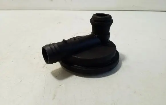 Volkswagen Transporter - Caravelle T4 Breather valve 074129101