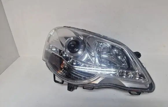 Volkswagen Polo IV 9N3 Headlight/headlamp