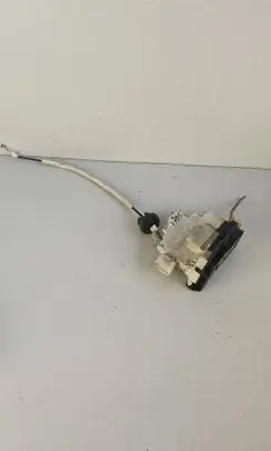 Audi A6 S6 C6 4F Front door lock 4F1837016 4F1837015