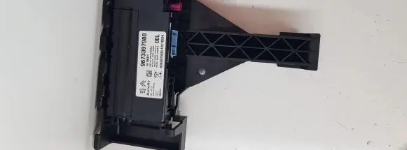 Peugeot 3008 I Bluetooth control unit module 9673397980