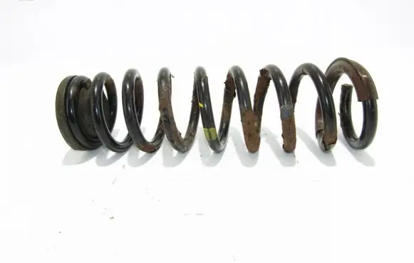 Hyundai i40 Rear coil spring
