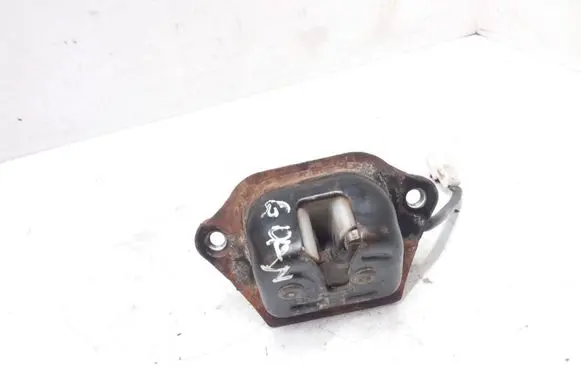 Nissan Almera N16 Tailgate/trunk/boot lock/catch/latch
