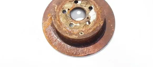 Toyota Avensis T250 Rear brake disc neventiliuojamas
