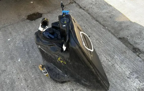Chevrolet Corvette C5 Fuel tank 10310517 C500237400