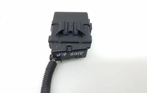 Toyota Avensis T270 Fuse module