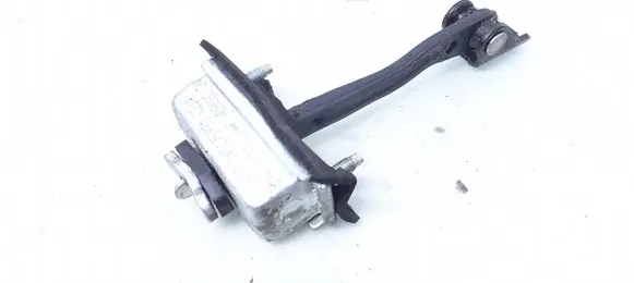Ford Focus Front door check strap stopper