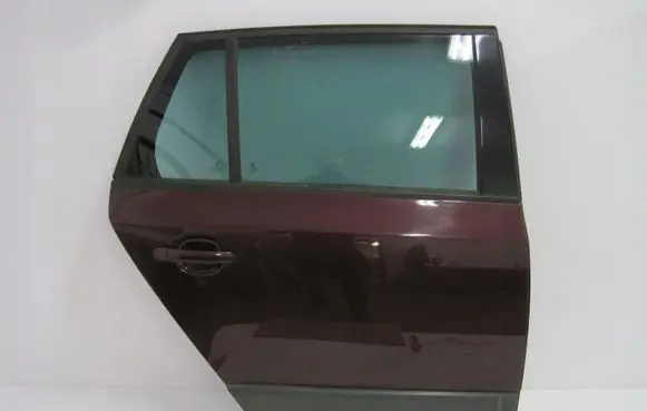 Skoda Rapid (120G, 130G, 135G) Door (2 Door Coupe) 
