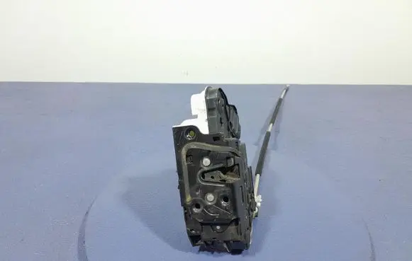 Seat Ibiza IV (6J,6P) Front door lock 5N1837015A