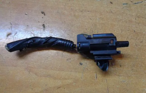 Hyundai i20 (GB IB) Outside/exterior temperature sensor