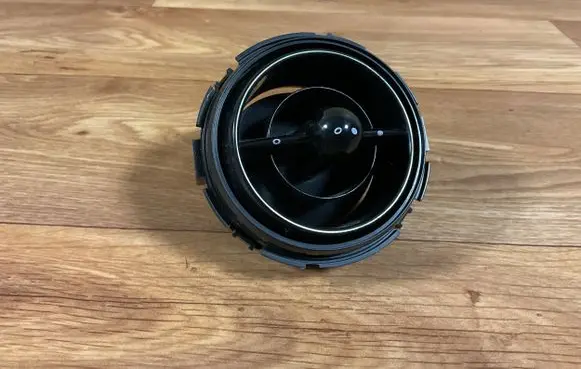 Mini One - Cooper R50 - 53 Dash center air vent grill 680088706