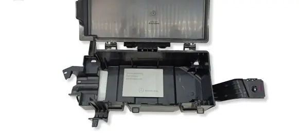 Mercedes-Benz ML W166 Fuse box set A1665460143