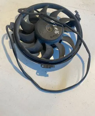 Volkswagen PASSAT B5.5 Electric radiator cooling fan