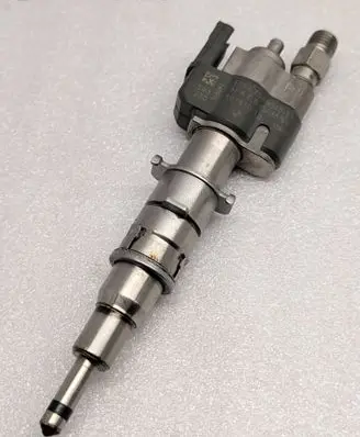 BMW 3 E90 E91 Fuel injector 7589048 10181010