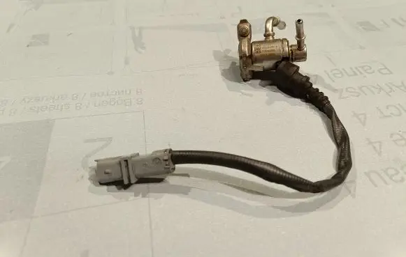Renault Master III AdBlue injector 160721041R A3C0437030000