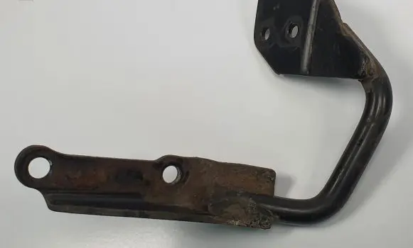 Chevrolet Matiz Engine mount bracket